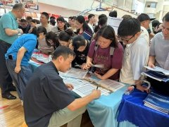 从中能够得出一