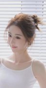 操纵职他人正在企业运营、项目承揽、矿权审批